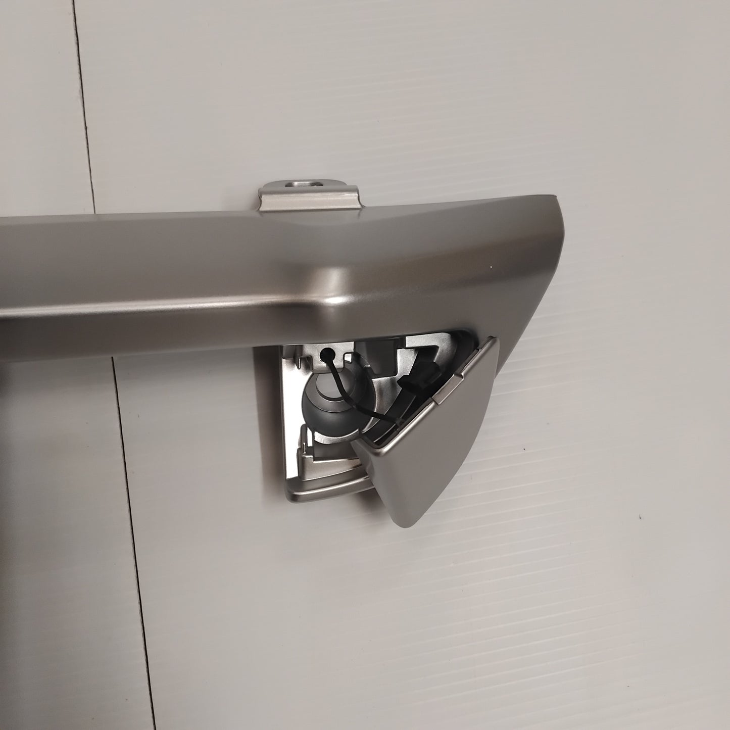 Genuine Front Bumper Grille Trim - Peugeot Boxer III 2017- | 1637294780