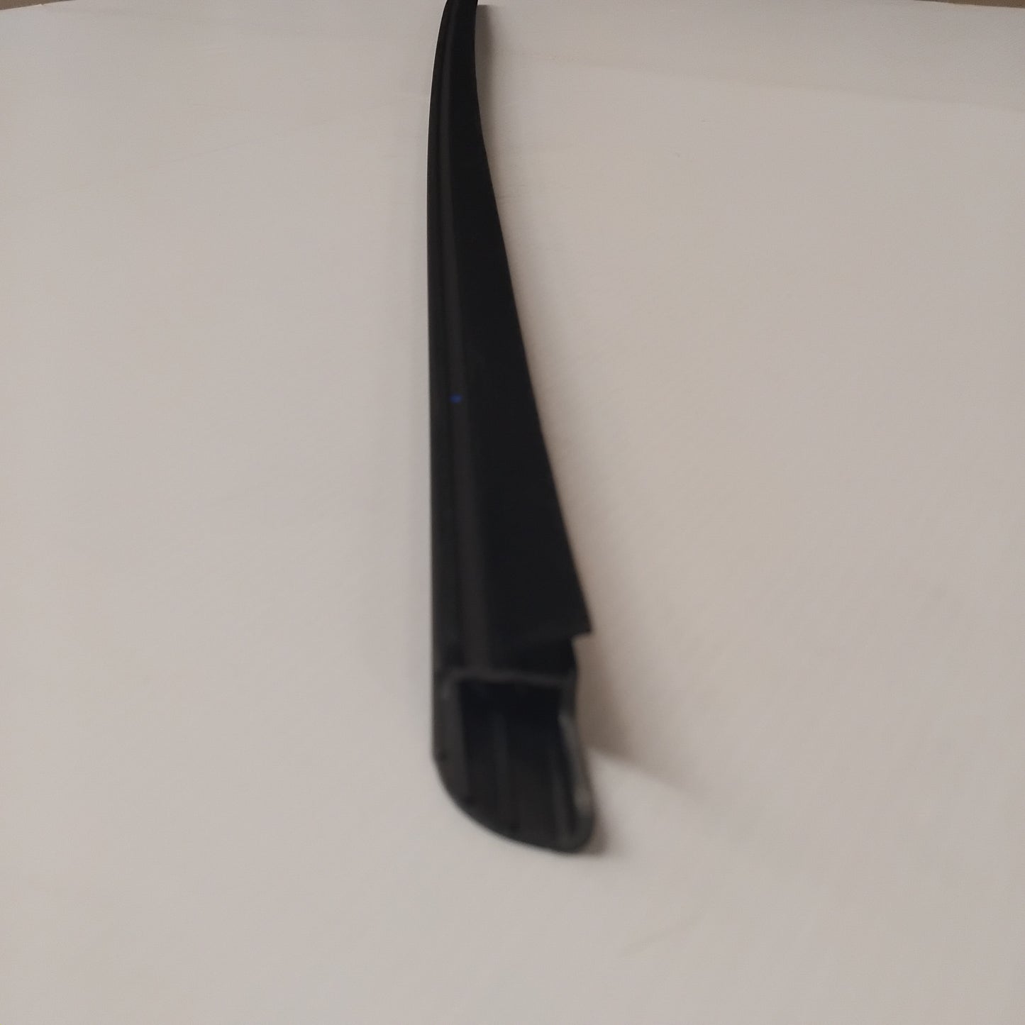 Genuine Front Left Interior Weatherstrip - Peugeot 108 / Citroen C1 | B000873080