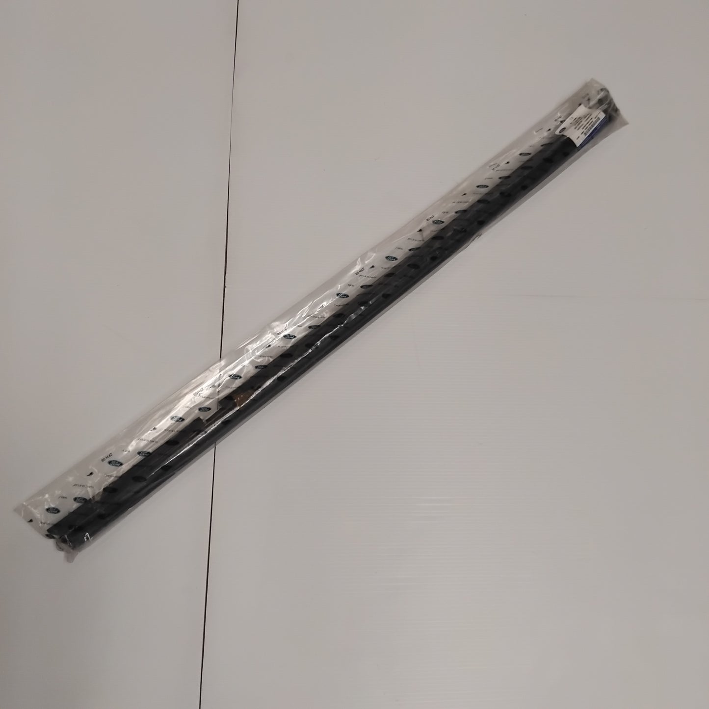 Genuine Inner Left Rear Weatherstrip - Ford Focus C-Max 2010-2015 | 1744652