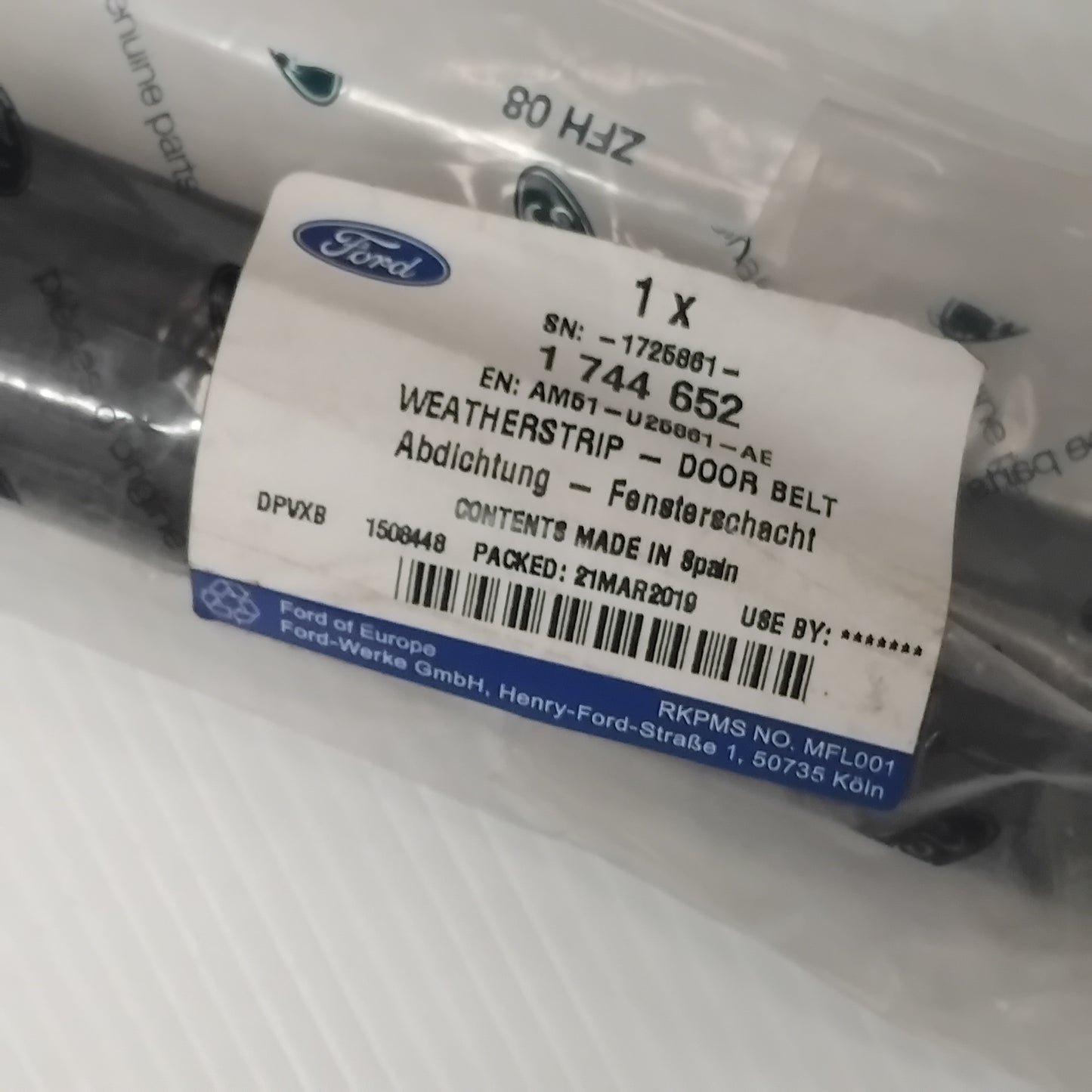 Genuine Inner Left Rear Weatherstrip - Ford Focus C-Max 2010-2015 | 1744652