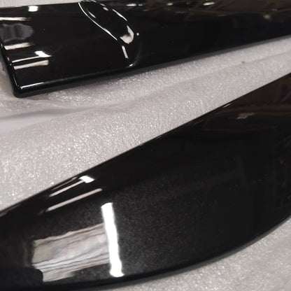 Genuine Body Side Mouldings In Black (Z11) - Nissan Qashqai | KE7604E52B