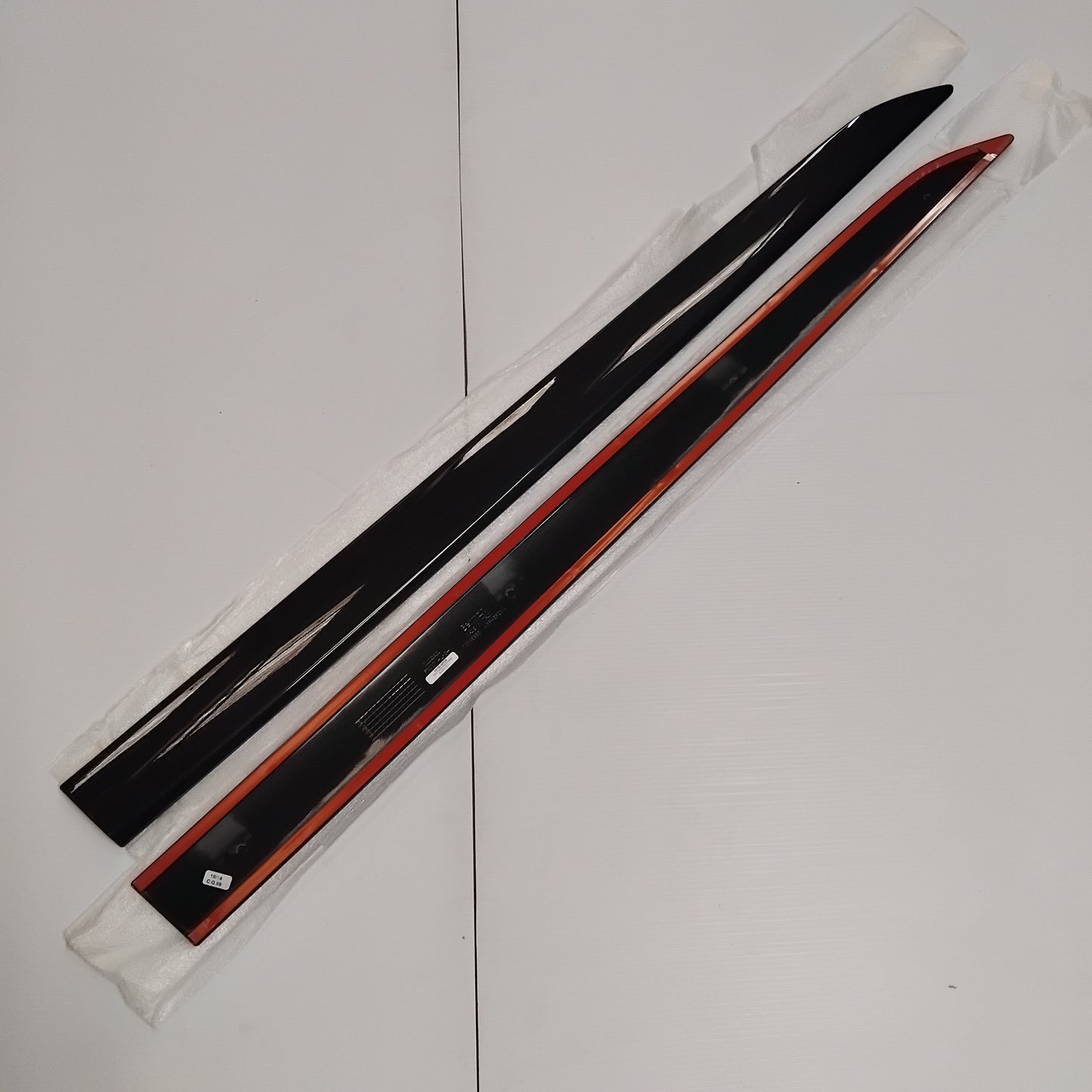 Genuine Body Side Mouldings In Black (Z11) - Nissan Qashqai | KE7604E52B