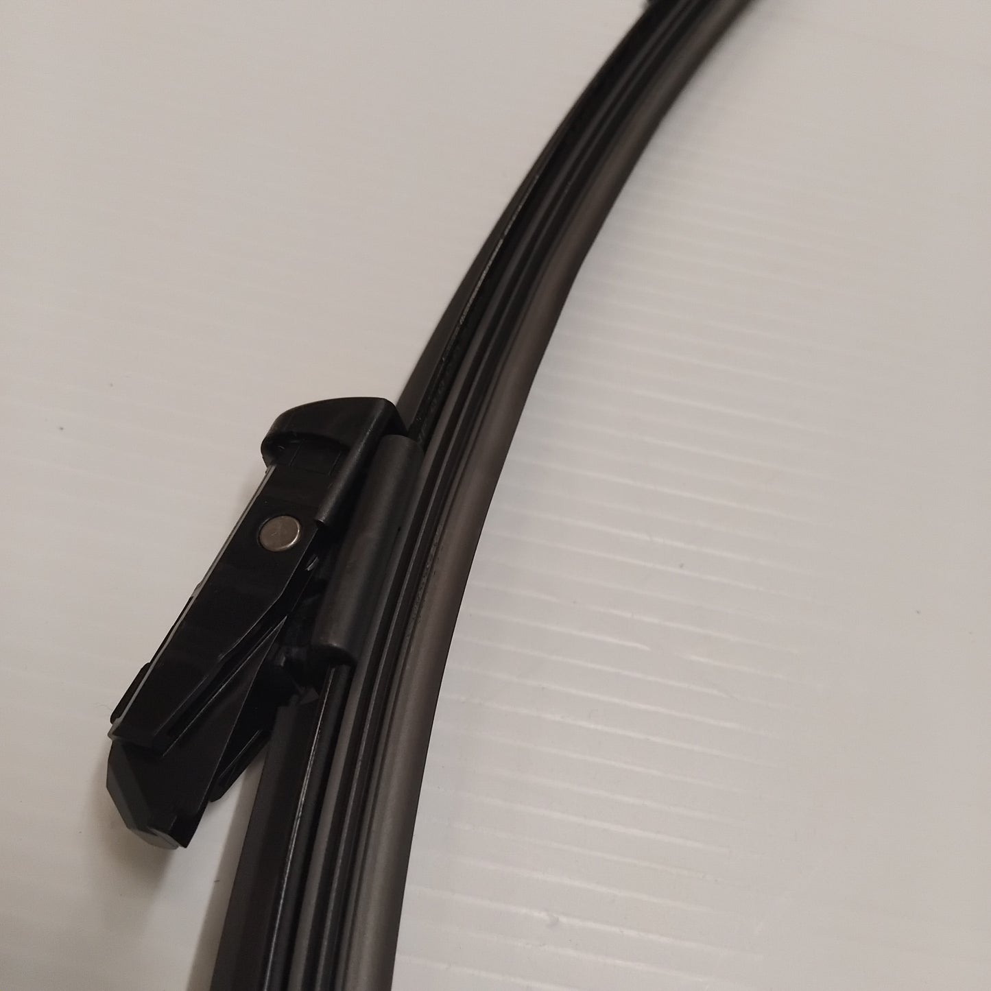 2x Genuine Wiper Blades - Vauxhall Zafira C 2011-2018 | 95528671