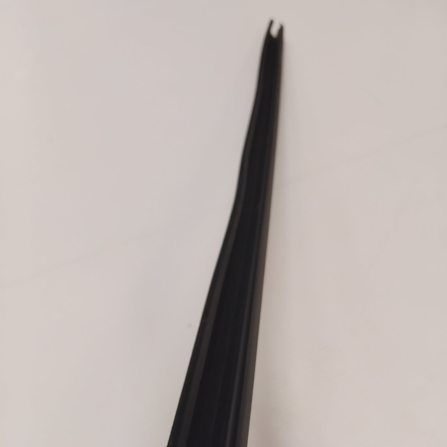 Genuine Front Left Weatherstrip - Ford Focus 2004-2011 | 1689689
