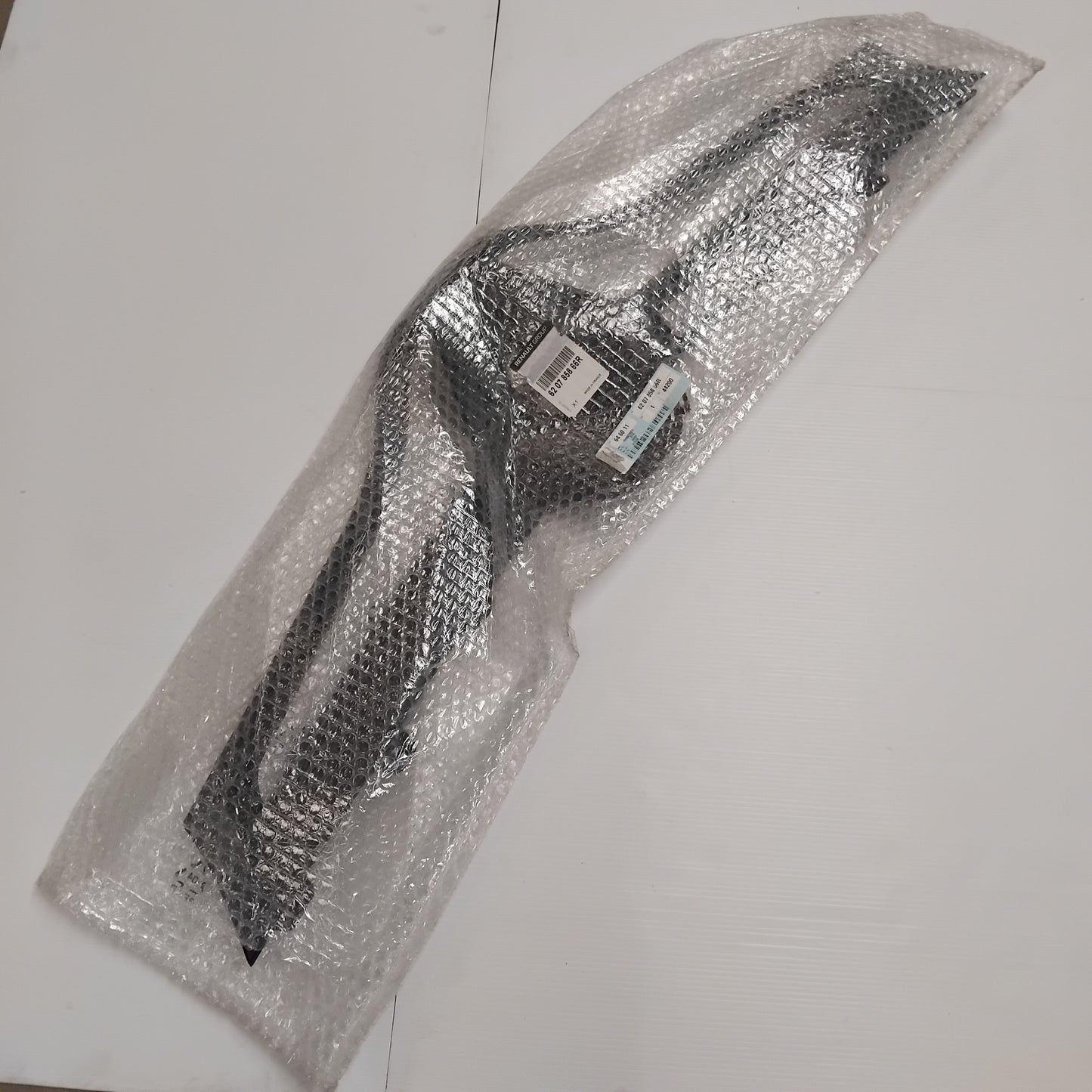 Genuine Front Bumper Moulding - Renault Scenic 3 | 62 07 858 66R