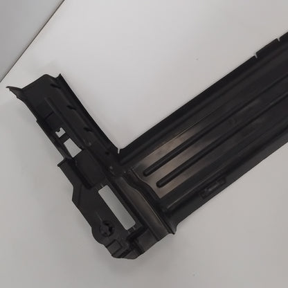 Genuine Radiator Air Guide - Volvo V40 | 31294096