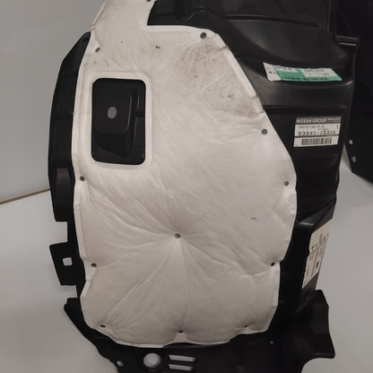 Genuine Front Right Wheel Arch Cover - Nissan X-Trail | 63840JG30A