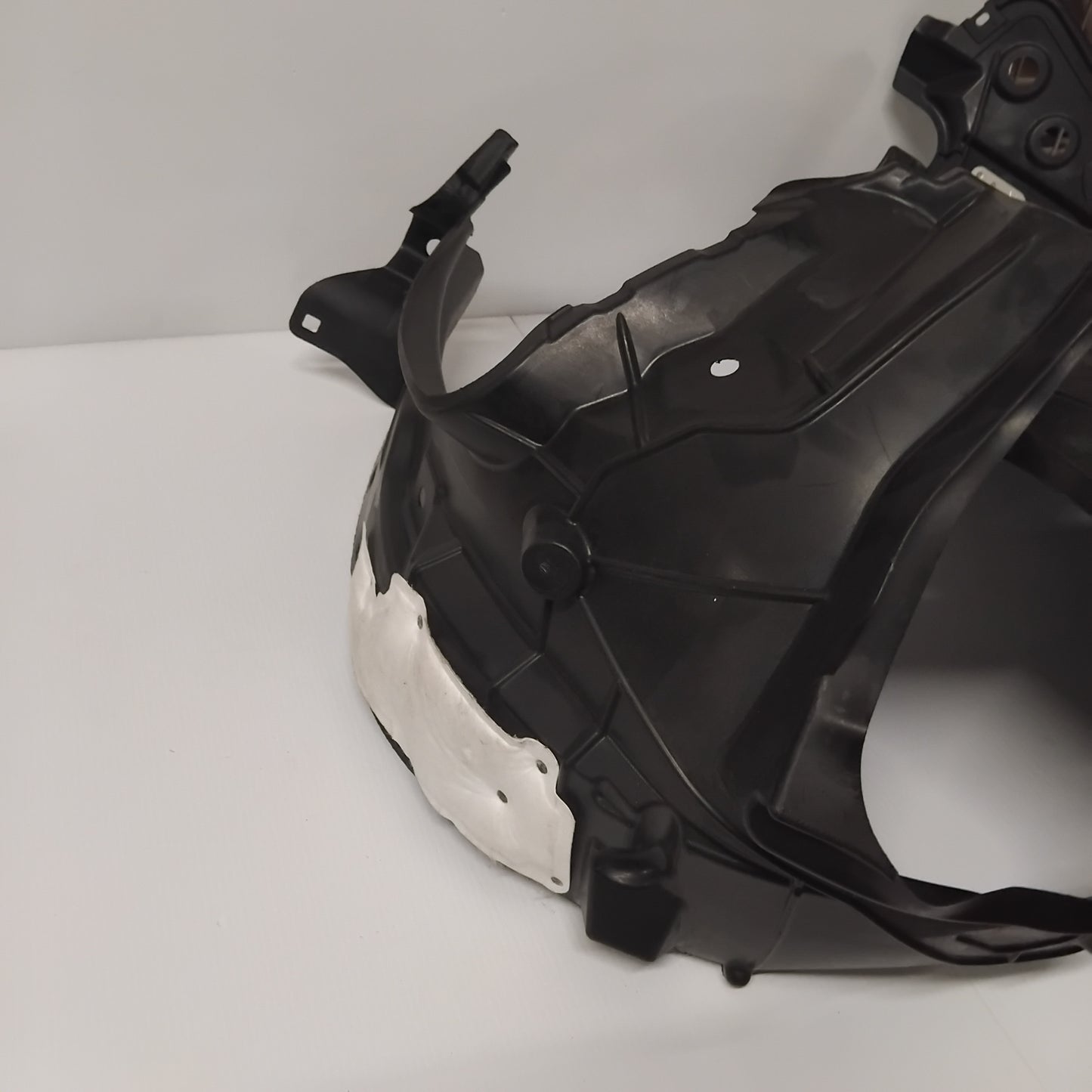 Genuine Front Right Wheel Arch Cover - Nissan X-Trail | 63840JG30A