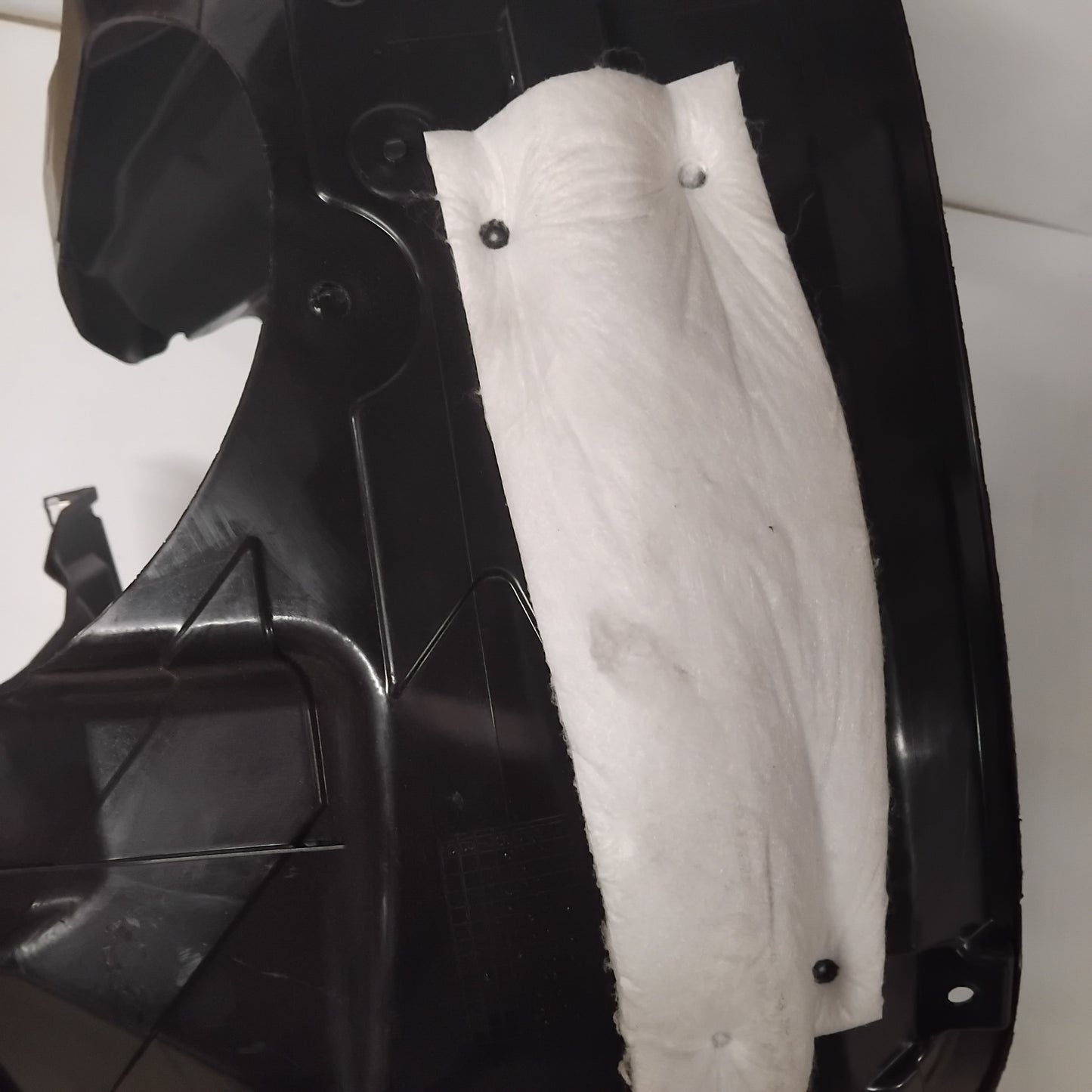 Genuine Left Front Wheel Arch Liner - Suzuki | 72322-62M01-000