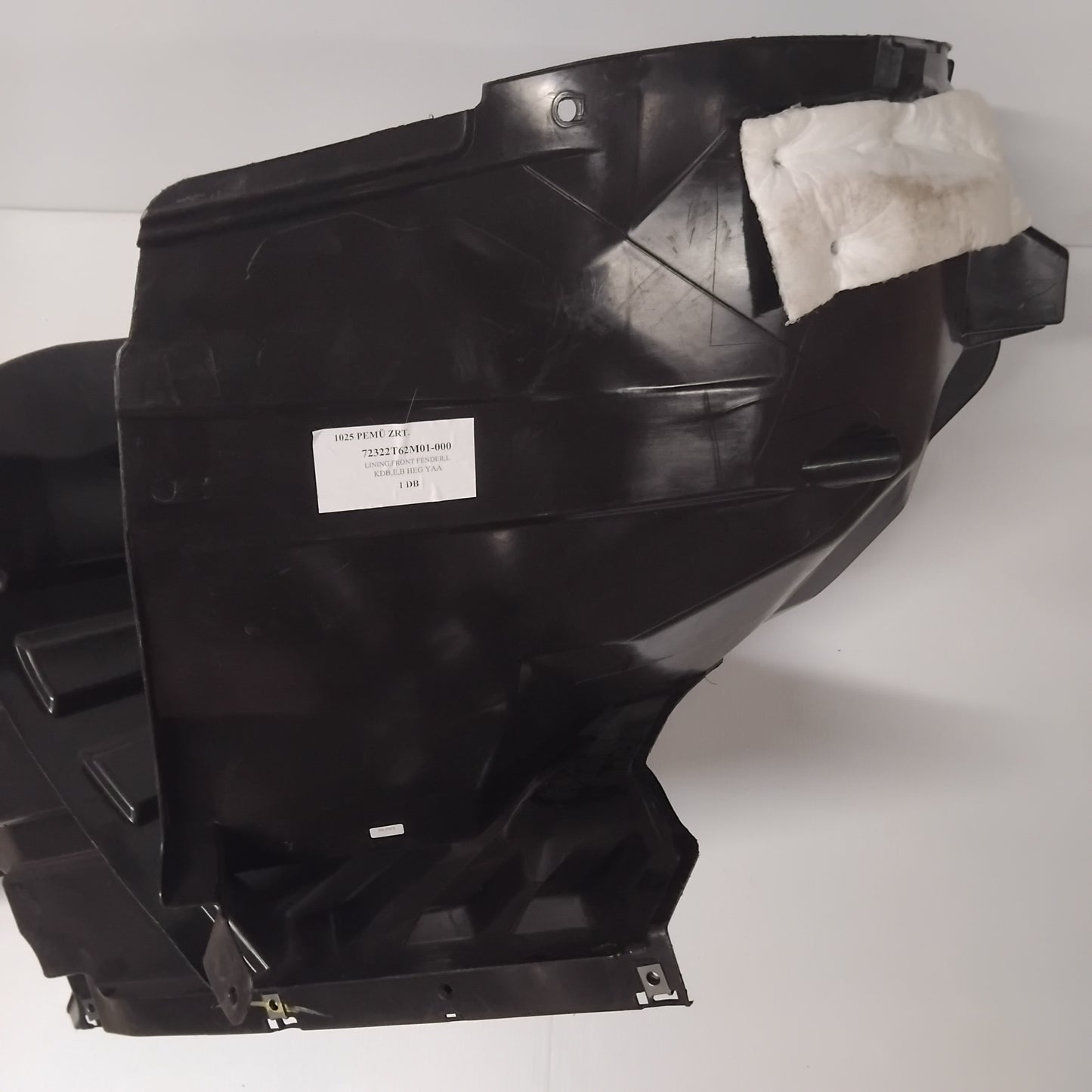 Genuine Left Front Wheel Arch Liner - Suzuki | 72322-62M01-000