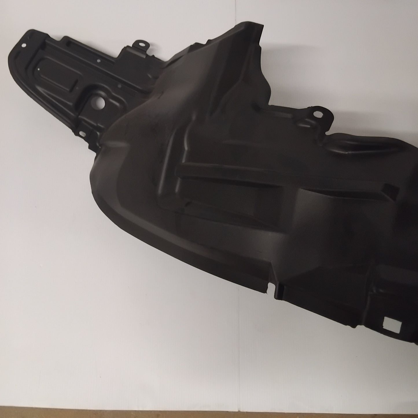 Genuine Front Wheel Arch Liner - Nissan X-Trail 2001-2013| 63841EQ00A