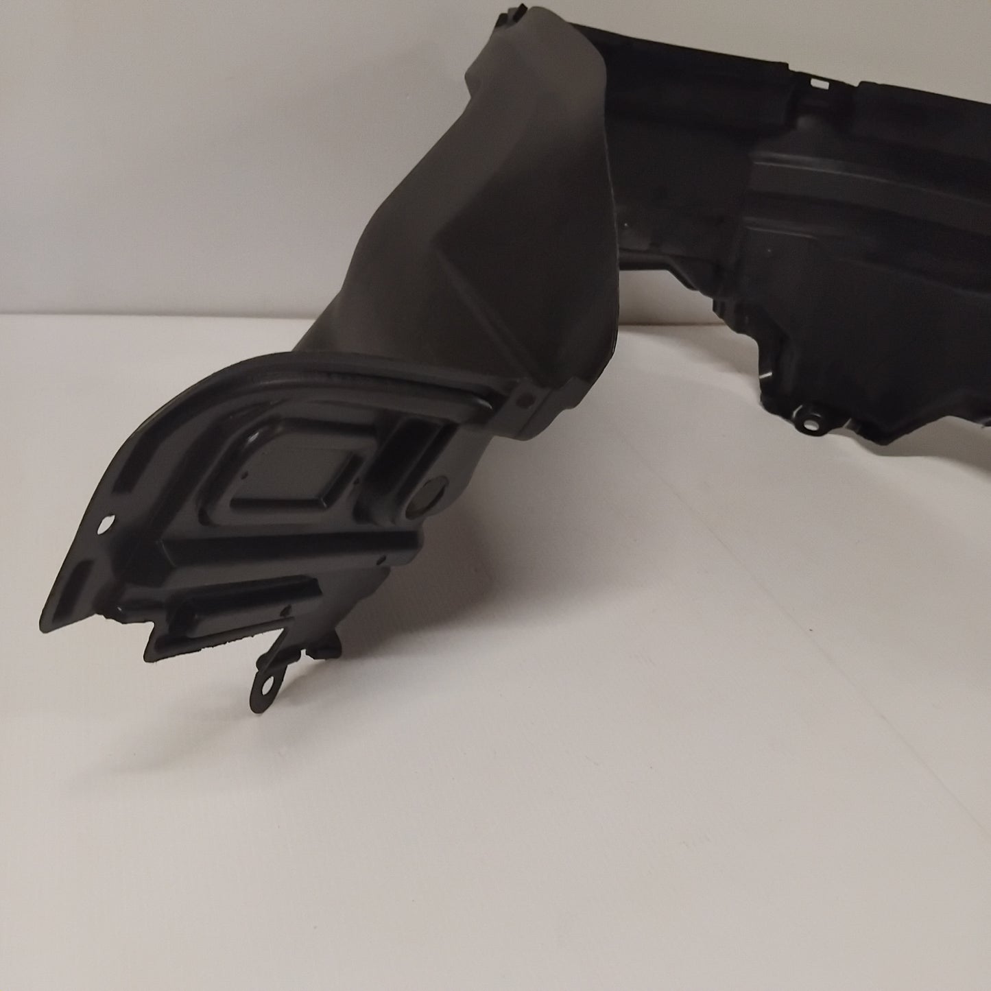 Genuine Front Wheel Arch Liner - Nissan X-Trail 2001-2013| 63841EQ00A