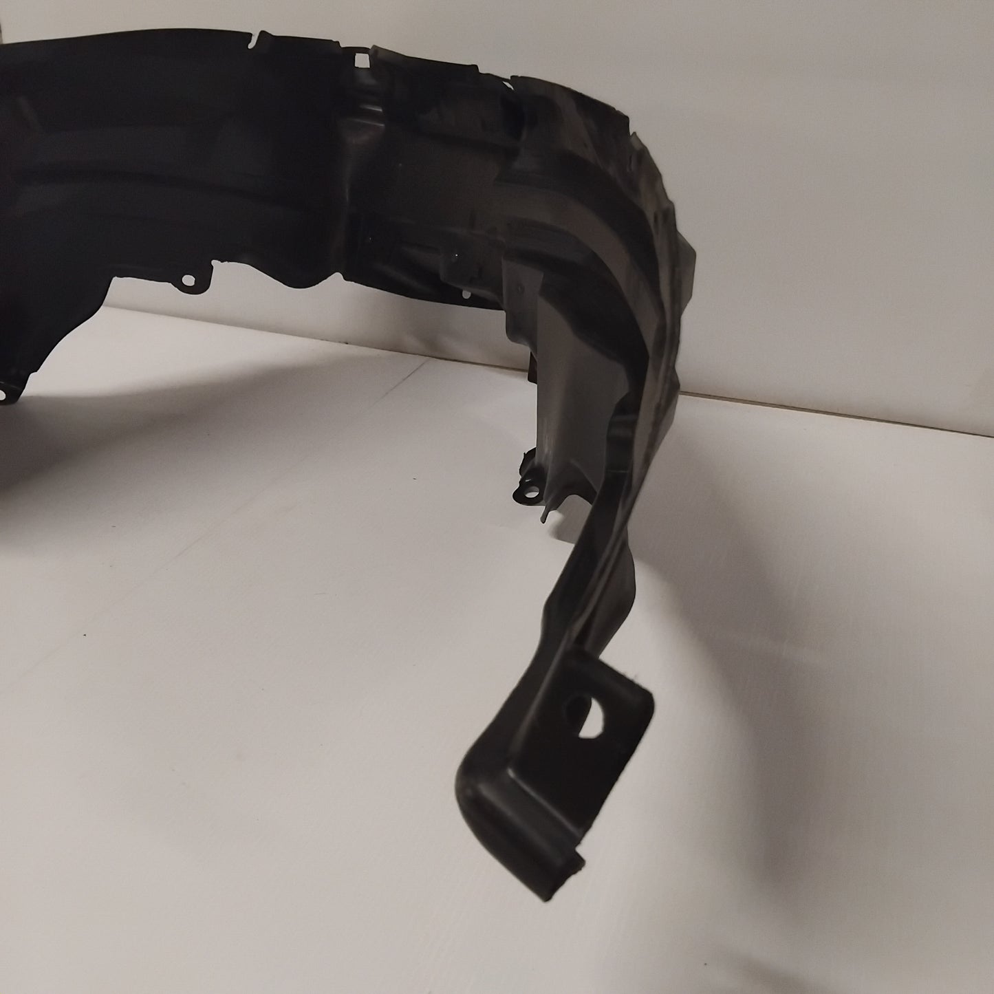 Genuine Front Wheel Arch Liner - Nissan X-Trail 2001-2013| 63841EQ00A