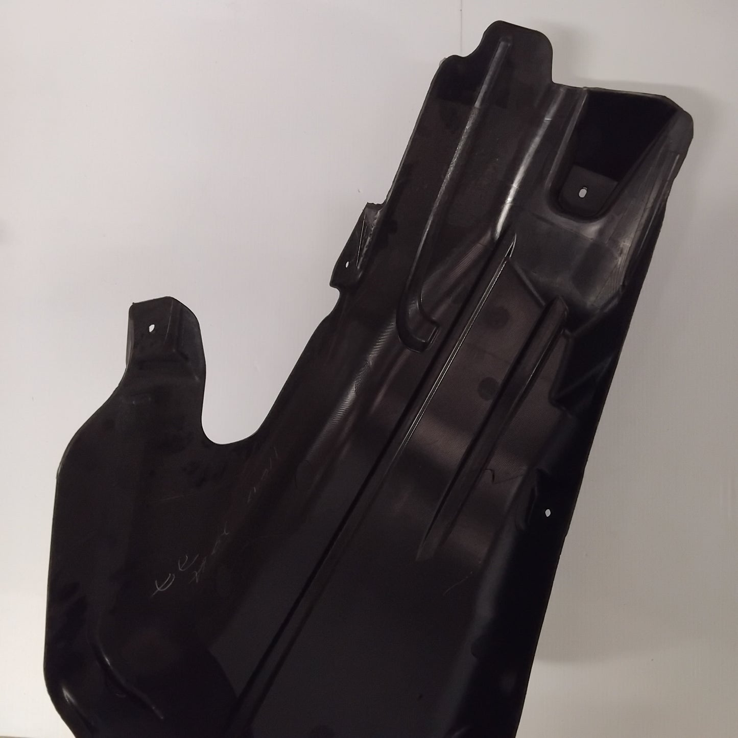 Genuine Rear Left Wheel Arch Liner - Ford Ka+ | 2408019