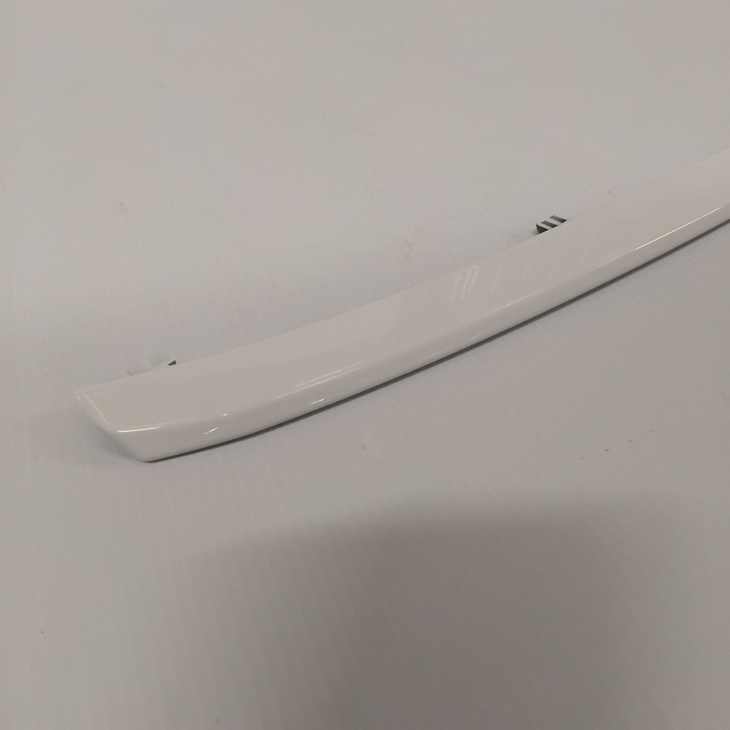 Upper Grille Styling Line - Genuine Suzuki Vitara - White | 99114-86R00-26U