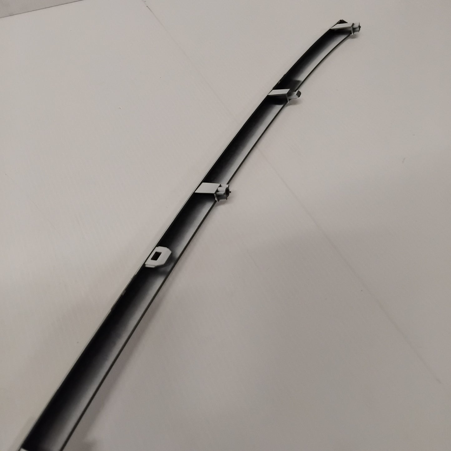 Upper Grille Styling Line - Genuine Suzuki Vitara - White | 99114-86R00-26U