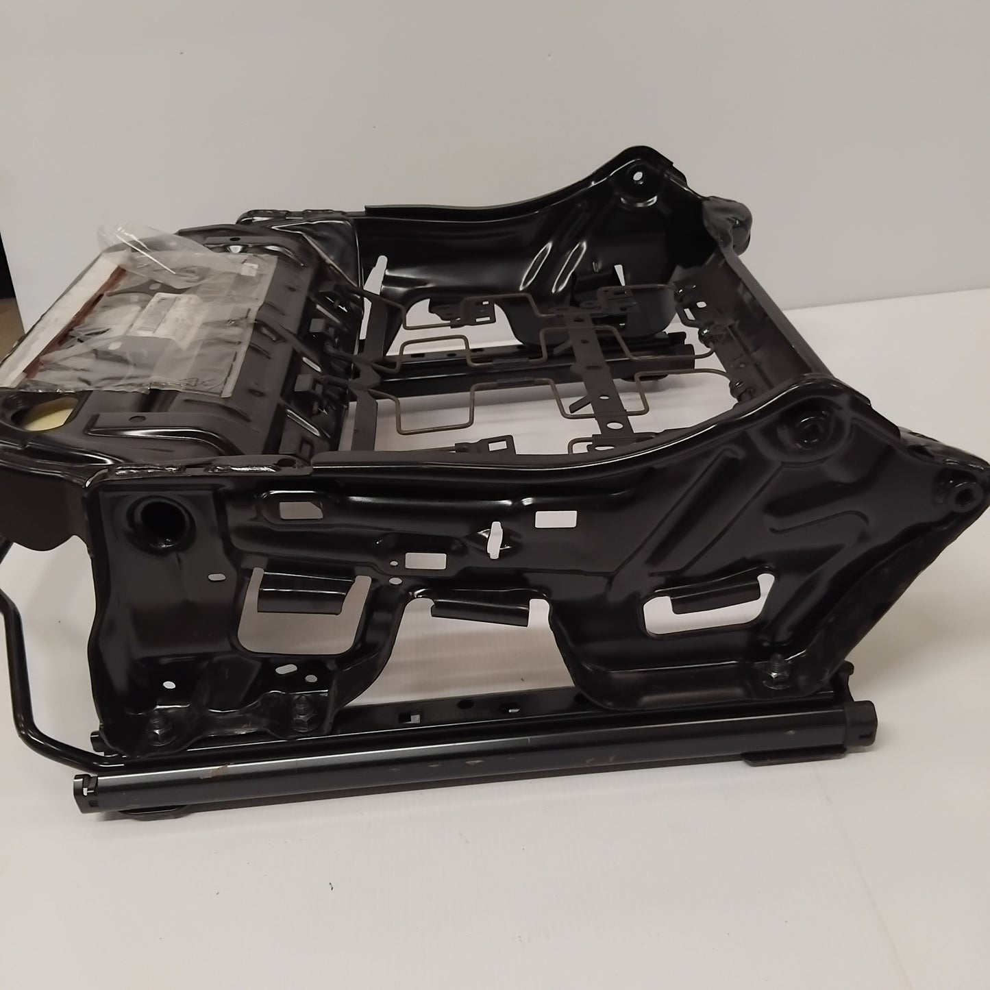 Genuine Squab Frame - Peugeot | 1608106480