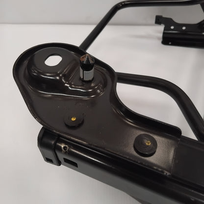 Genuine Front Right Seat Track Driver - Ford Focus | 2331479