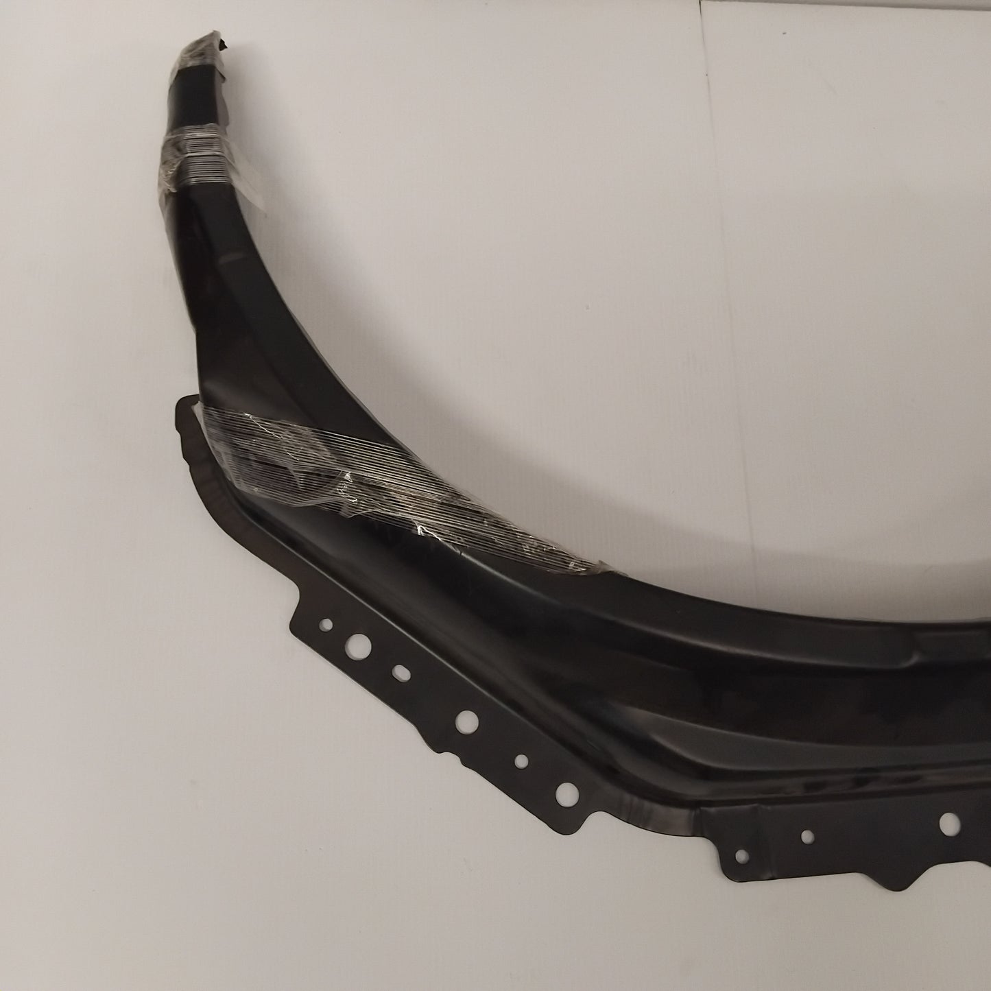 Genuine Wheel Arch - Ford | 4383597