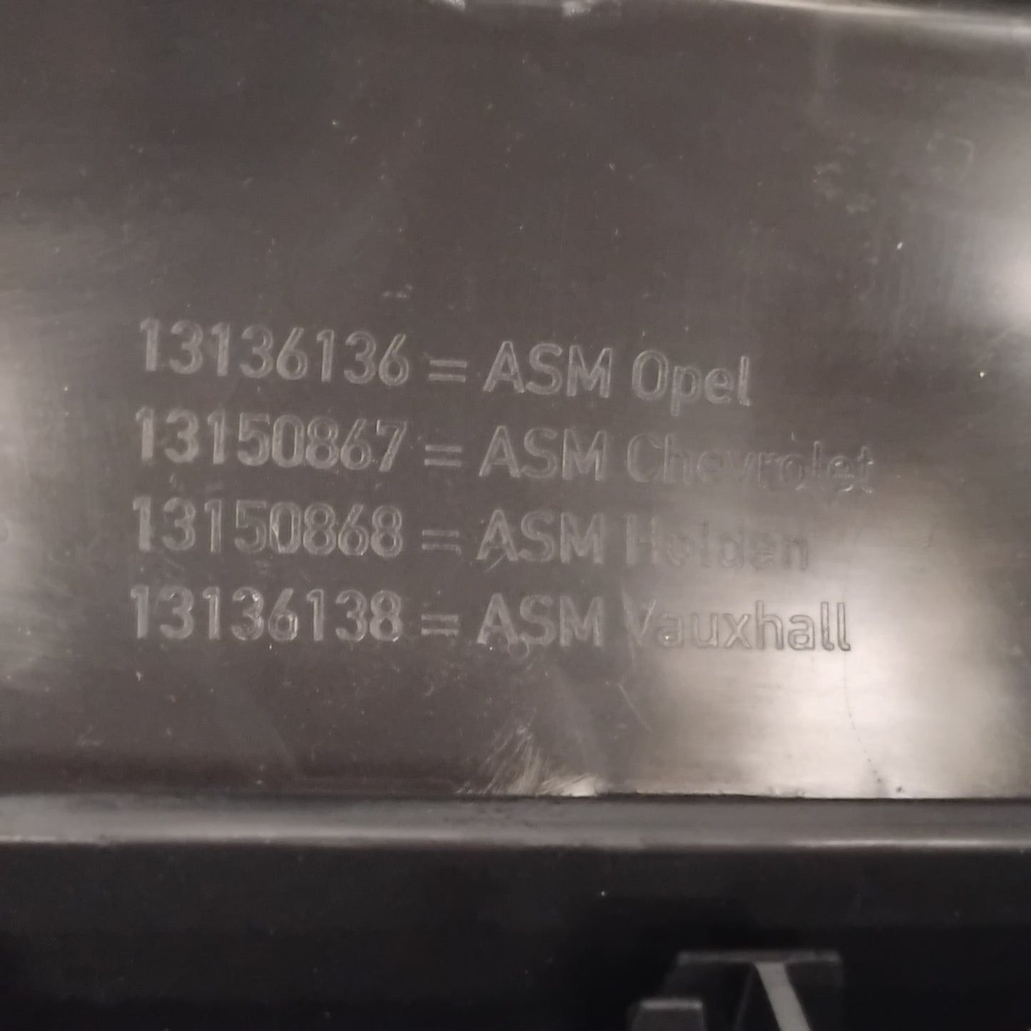 Genuine Vauxhall Grille, Radiator | 13216644