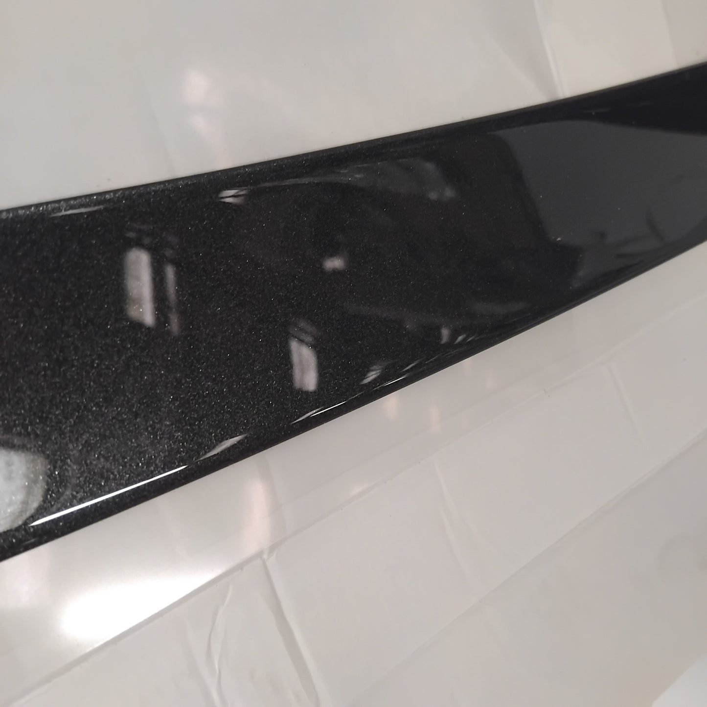 Genuine Tailgate Edge Trim - Ford Fiesta Mk6 | 1207728