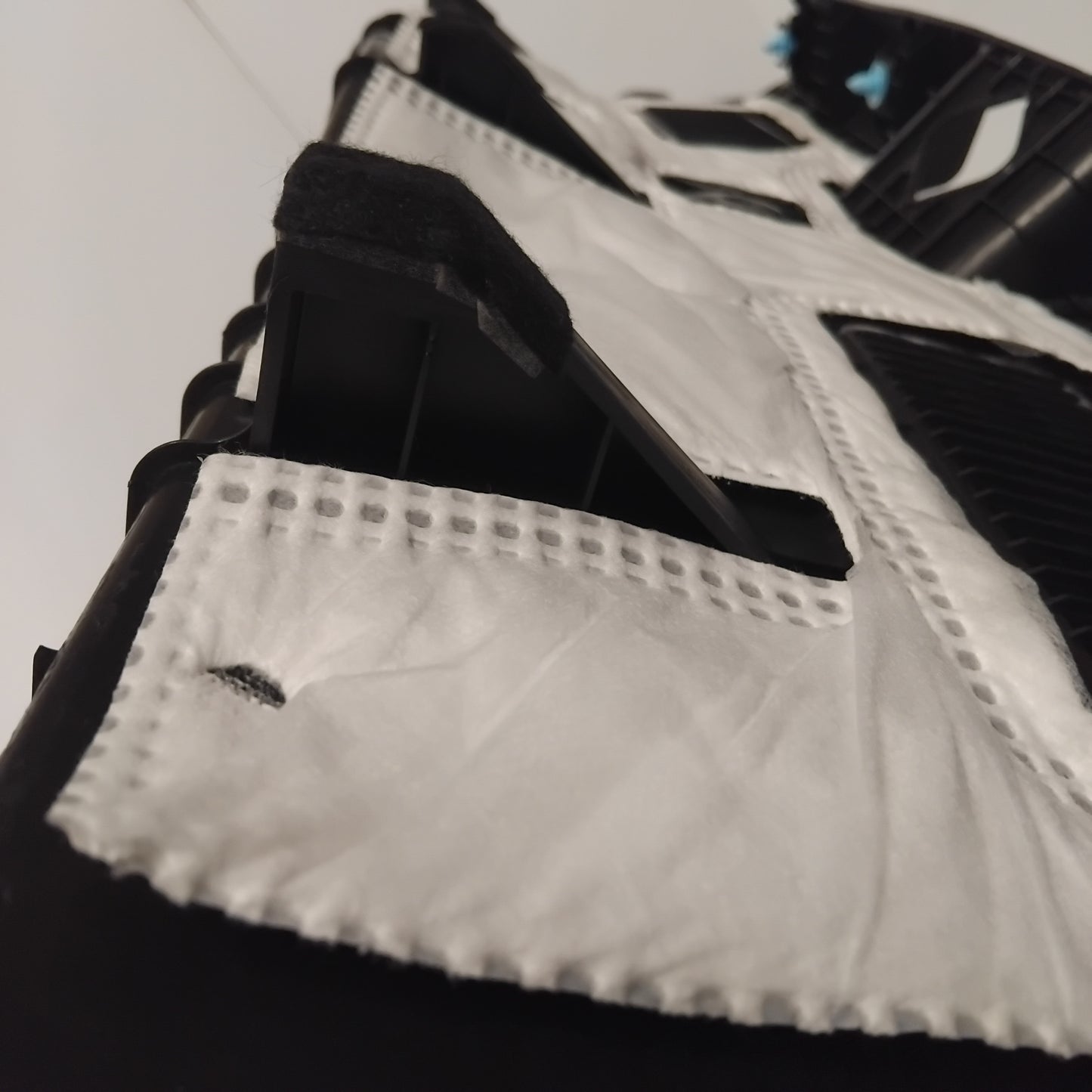 Genuine Rear Trim - Hyundai | 85770C8000TRY