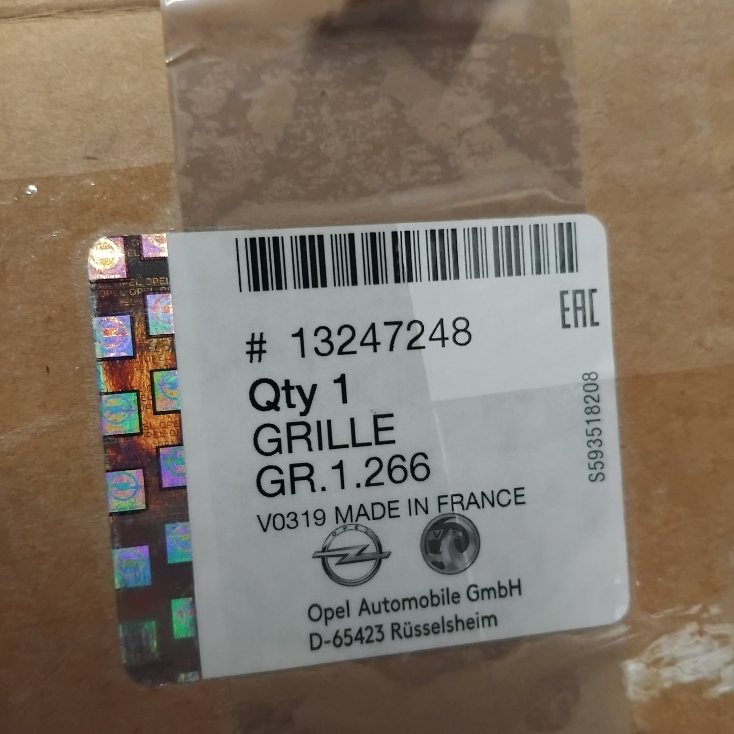 Grille - Vauxhall Astra | 13247248