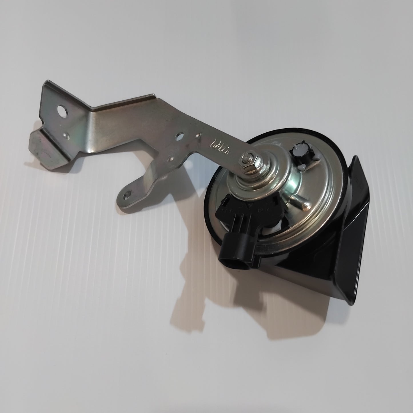 Genuine Ford Horn Assy - Low Pitch | 2283937