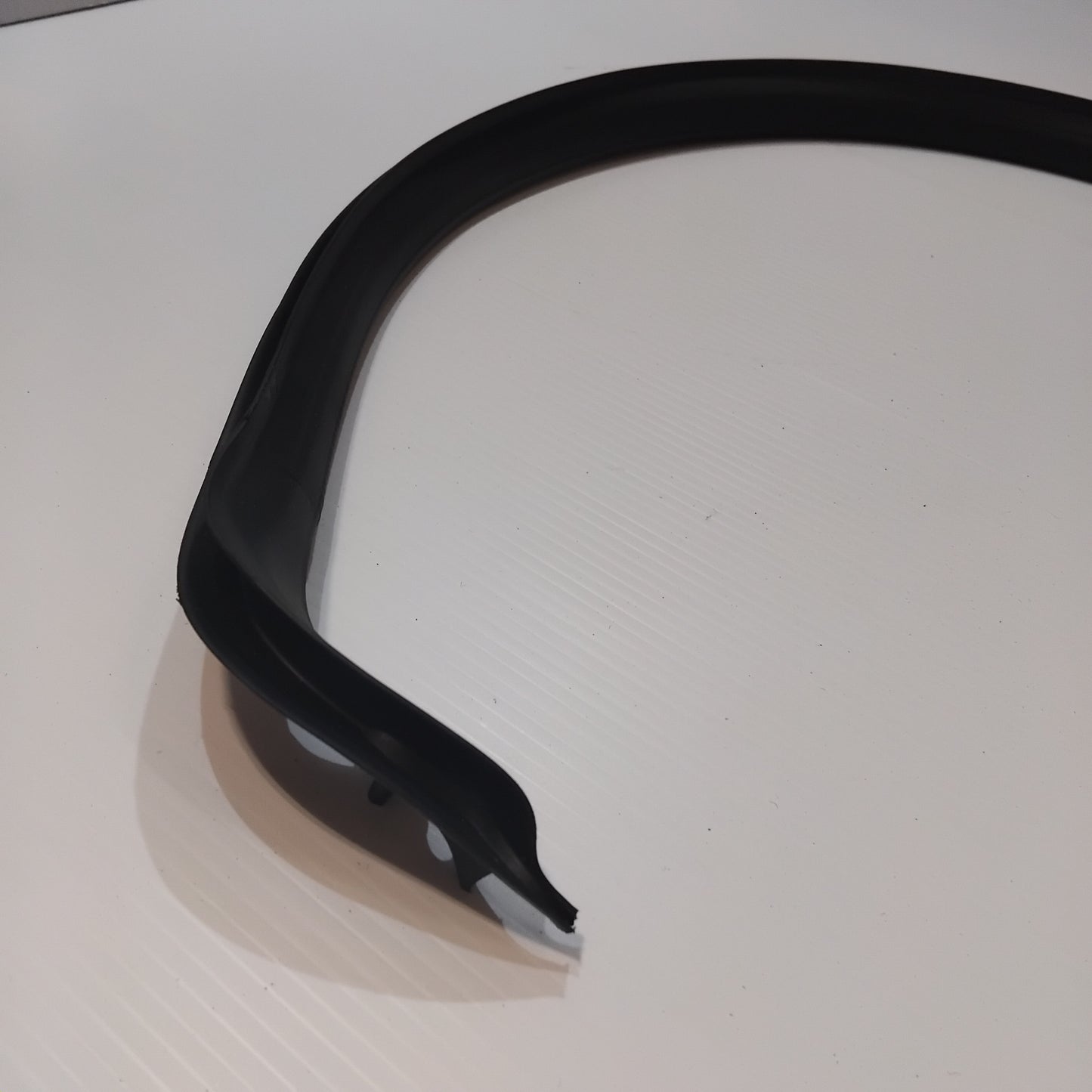 Genuine Front Left Weatherstrip - Door Opening - Ford C-Max 2010-2019 | 2034618