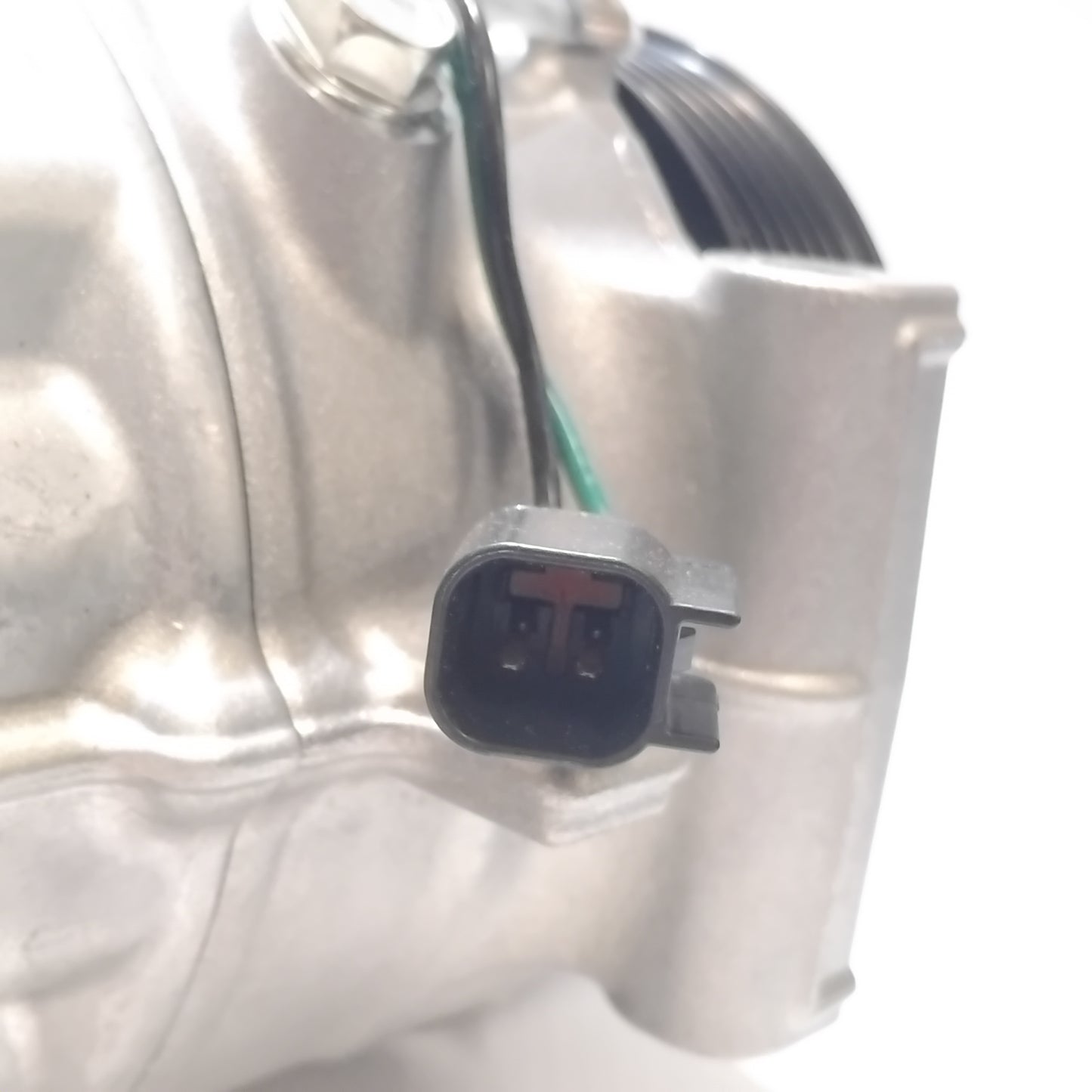 Genuine Volvo Compressor, Exch | 36001128