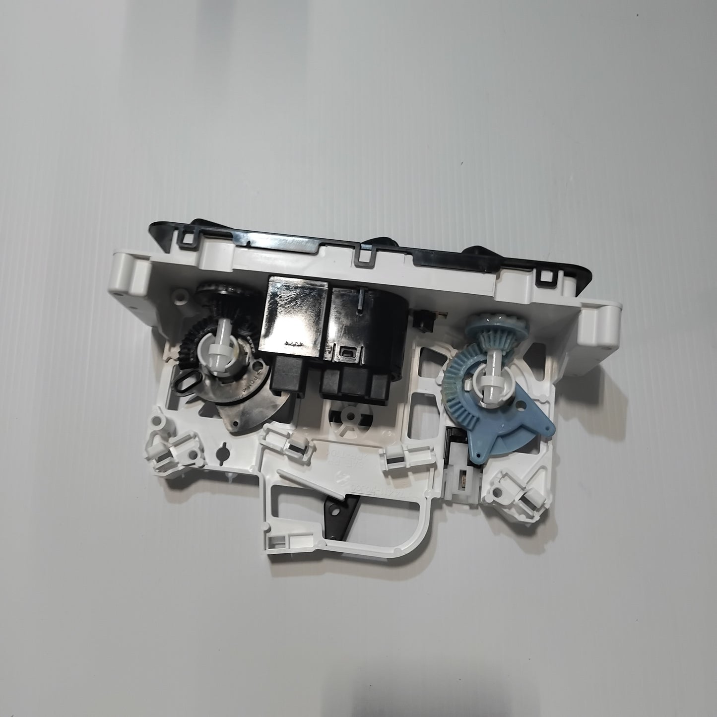 Genuine Suzuki Lever, Heater Sn413V | 74400-70J52-5PK