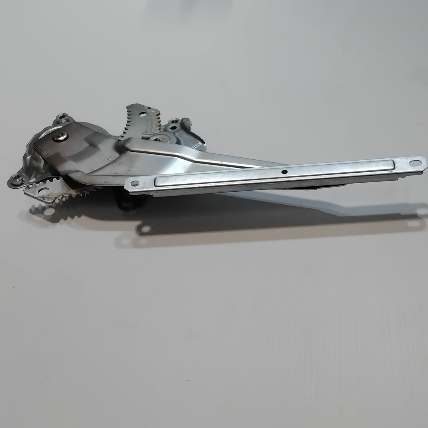 Genuine Rear Door Window Regulator - Fiat Fullback 2016-2019 | 6000606435