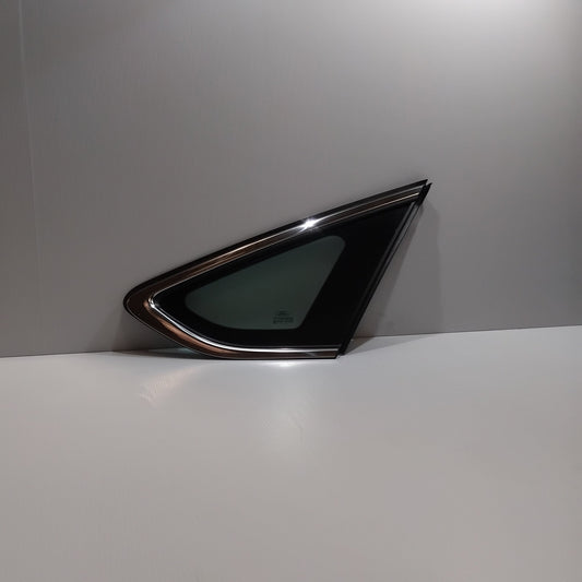 Genuine Ford Glass - Quarter Window | 1906229