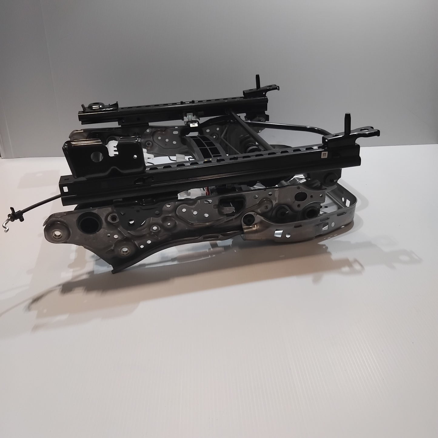 Genuine Front Right Seat Track - Ford Fiesta 2019- | 2436342
