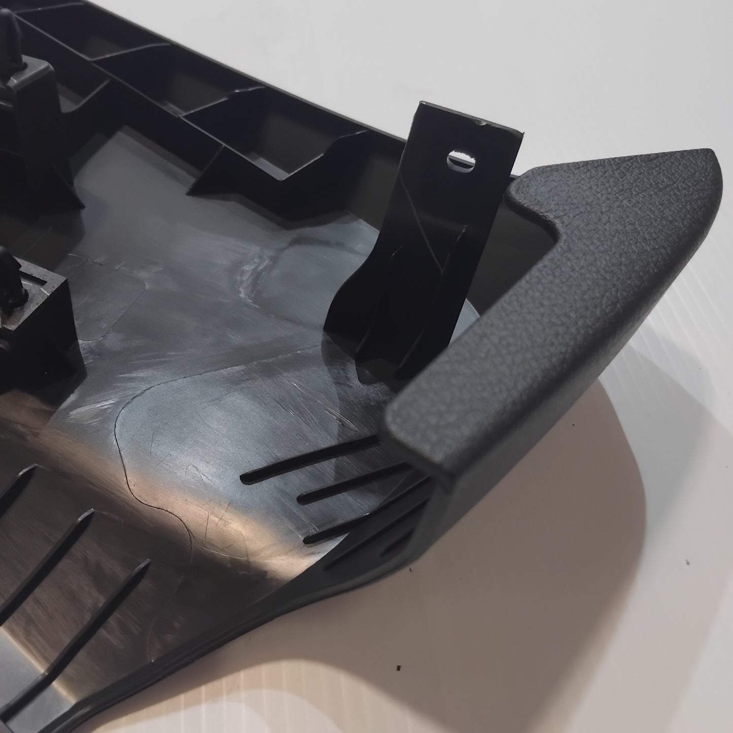 Genuine Front Left Seat Cushion Moulding - Ford Transit 2014- | 1856442