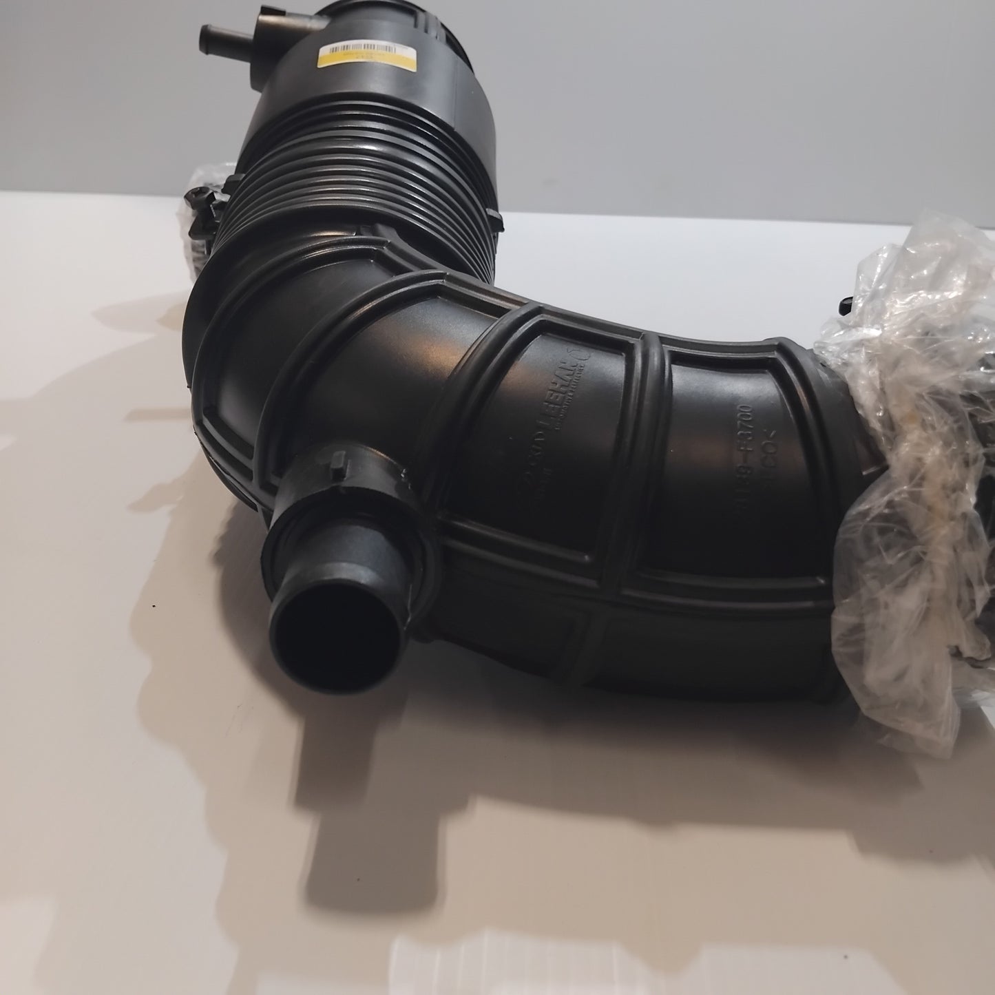Genuine Hyundai Hose Assy-Air Intake | 28140G3700