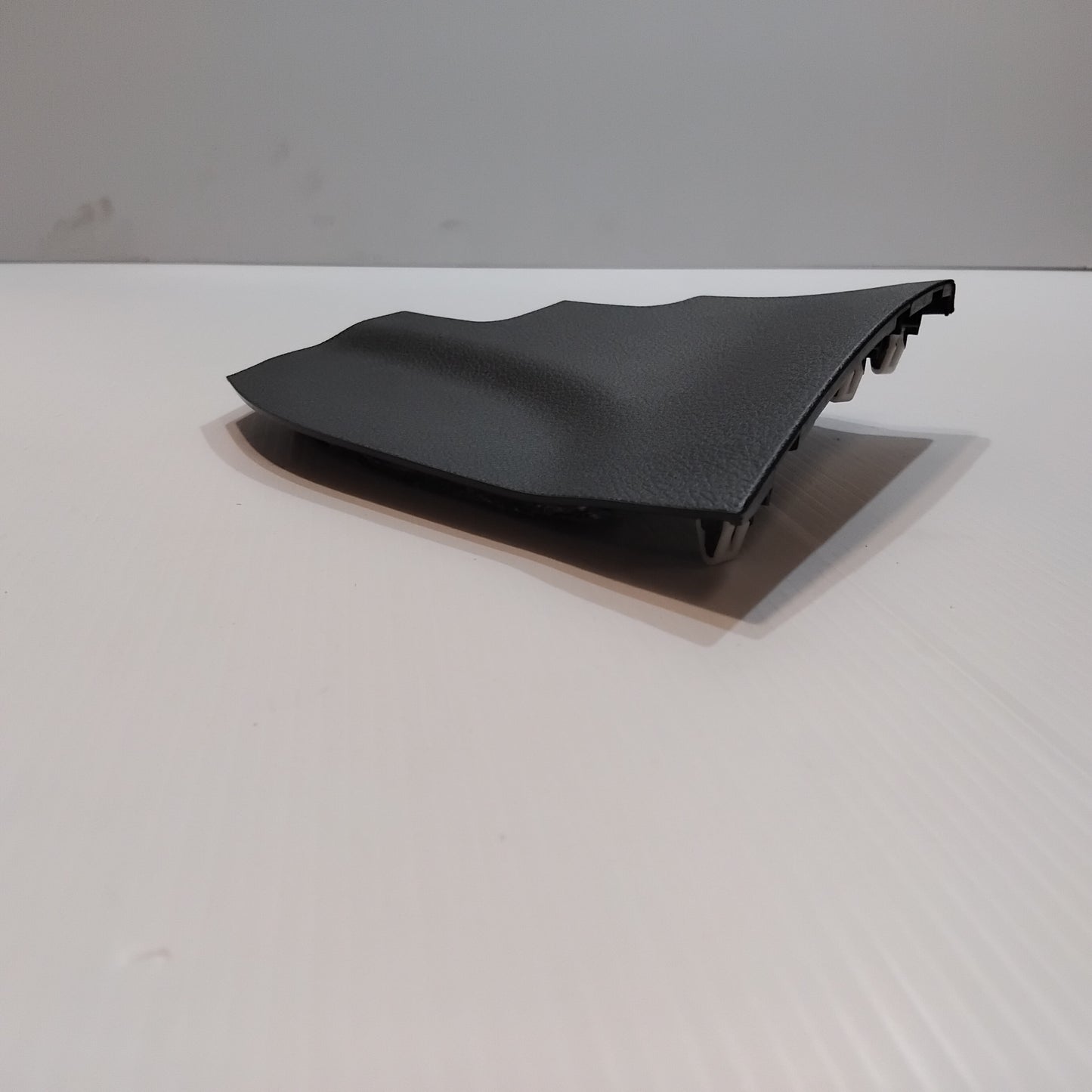 Genuine Left Dashboard Moulding - Jeep Renegade 2014-2025 | 735668074