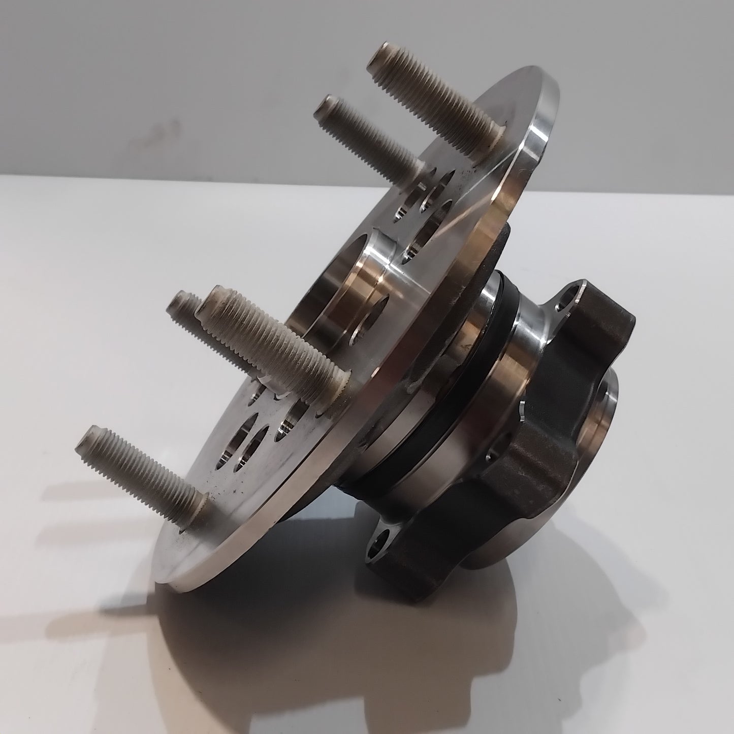 Genuine Wheel Hub - Ford Transit 2014-2019 | 2167069