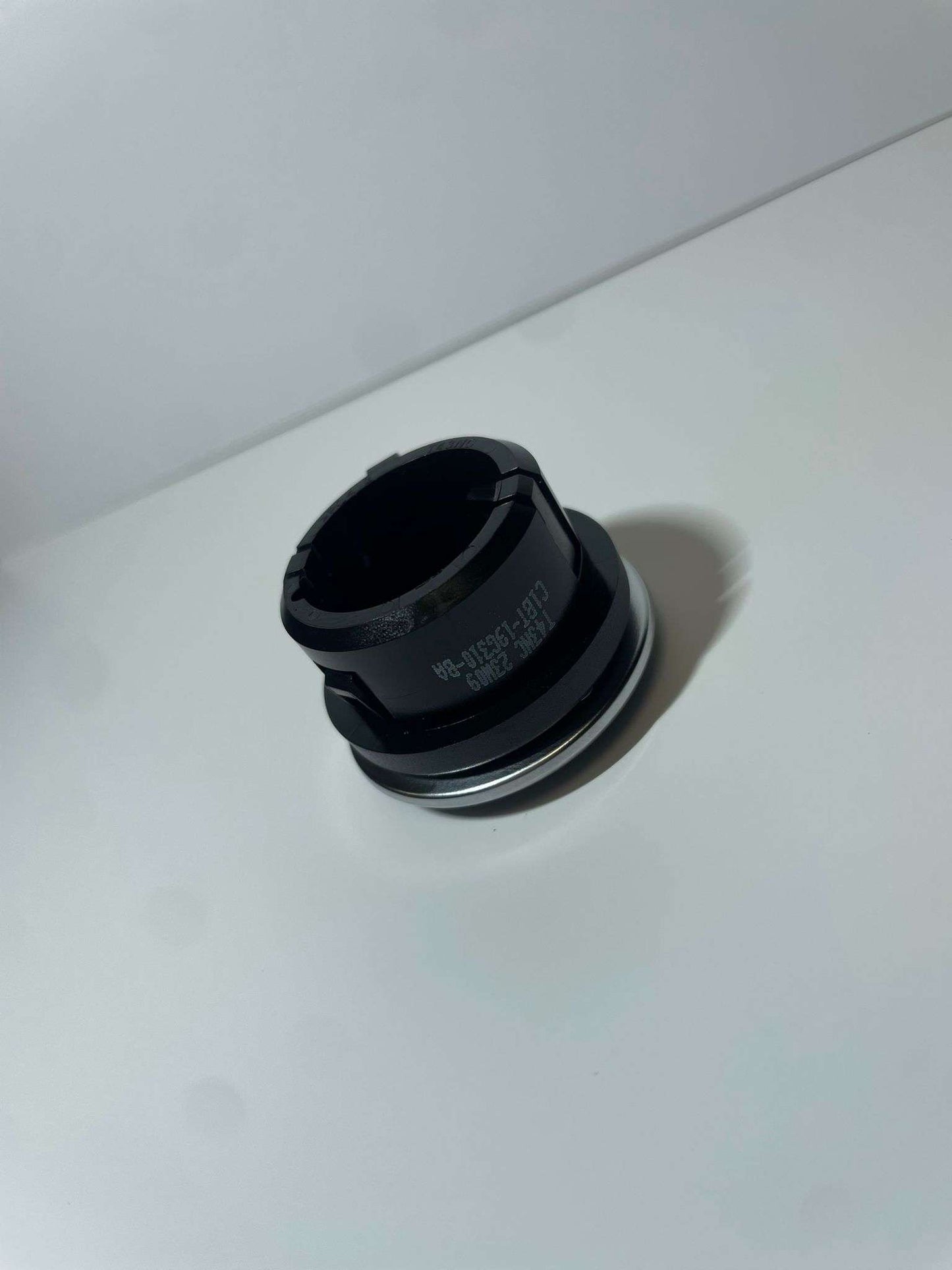 Genuine Ford Cover | 2315435