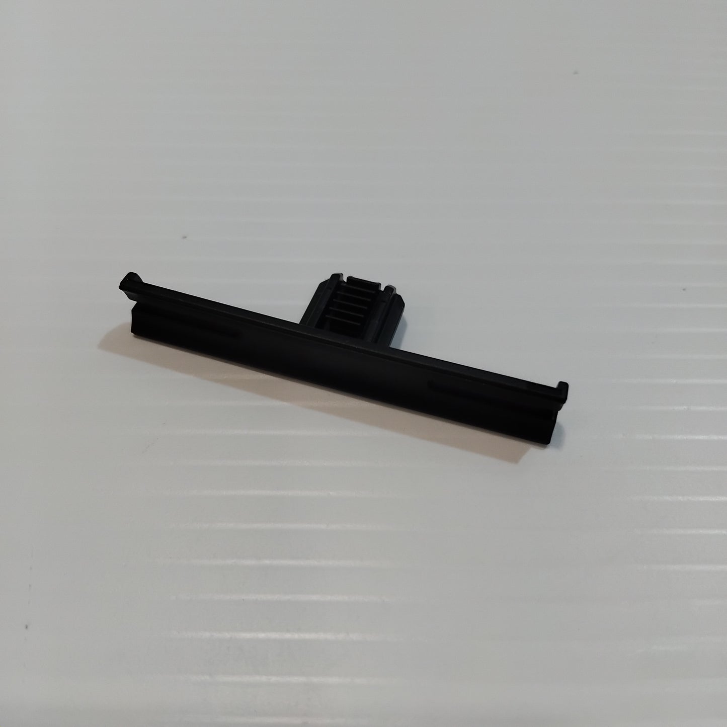 Genuine Volvo Clip | 999584
