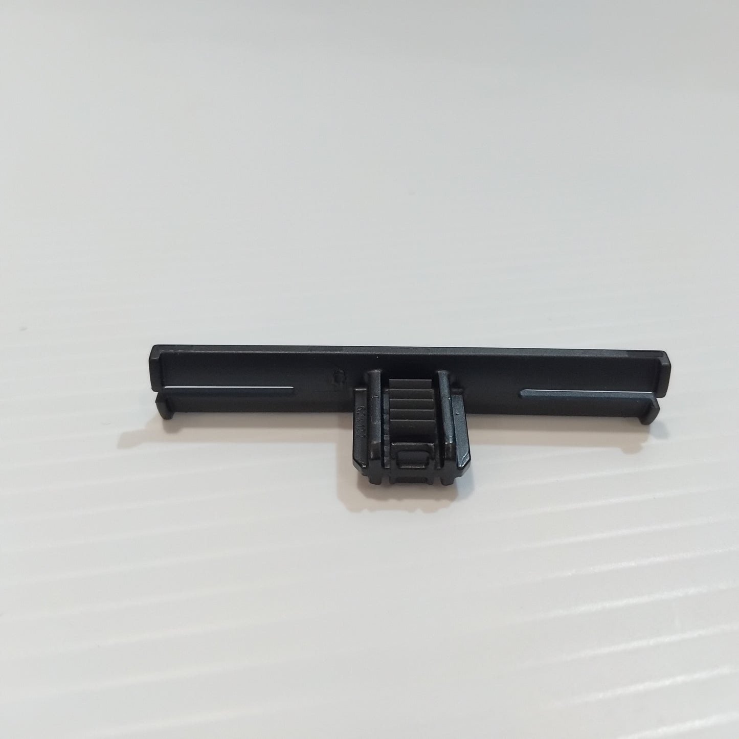 Genuine Volvo Clip | 999584