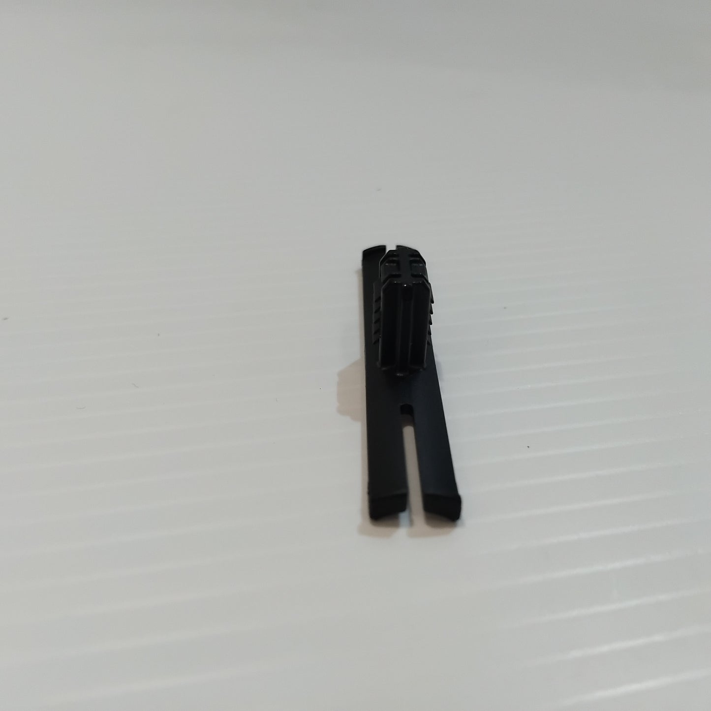 Genuine Volvo Clip | 999584