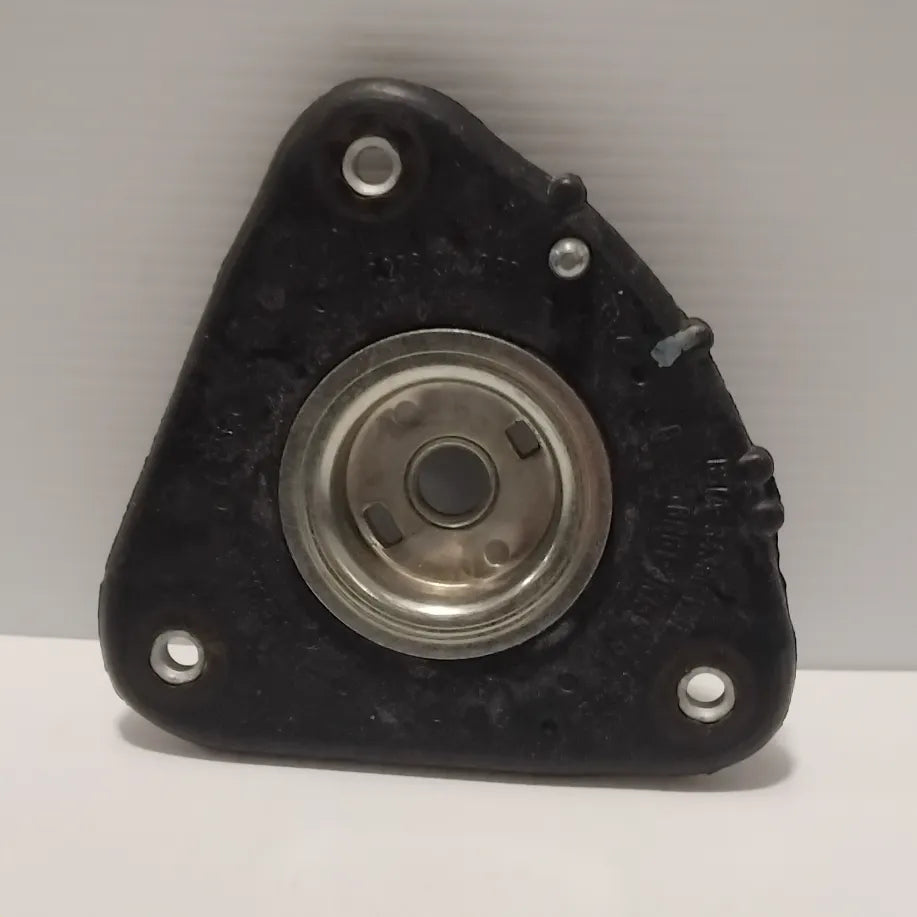 Genuine Front Suspension Right Mount Rubber - Mazda 5 2010 | C51334380