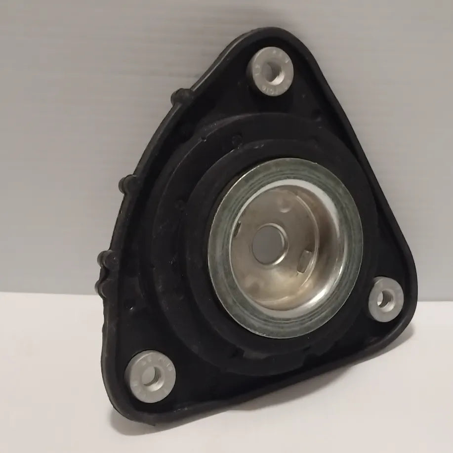 Genuine Front Suspension Right Mount Rubber - Mazda 5 2010 | C51334380