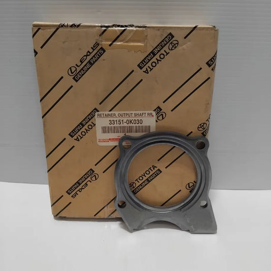 Genuine Toyota Retainer, Output Sha | 33151-0K030