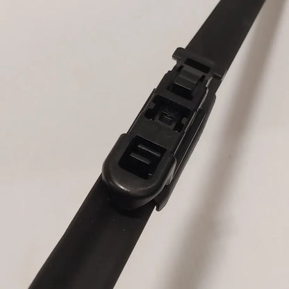 1x Genuine 700mm Wiper Blade - Citroen C4 | 1613157080