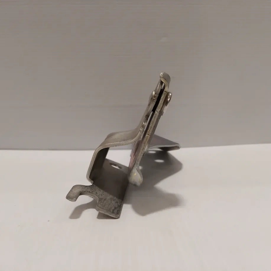 Genuine SEAT Hinge | 1S0823301