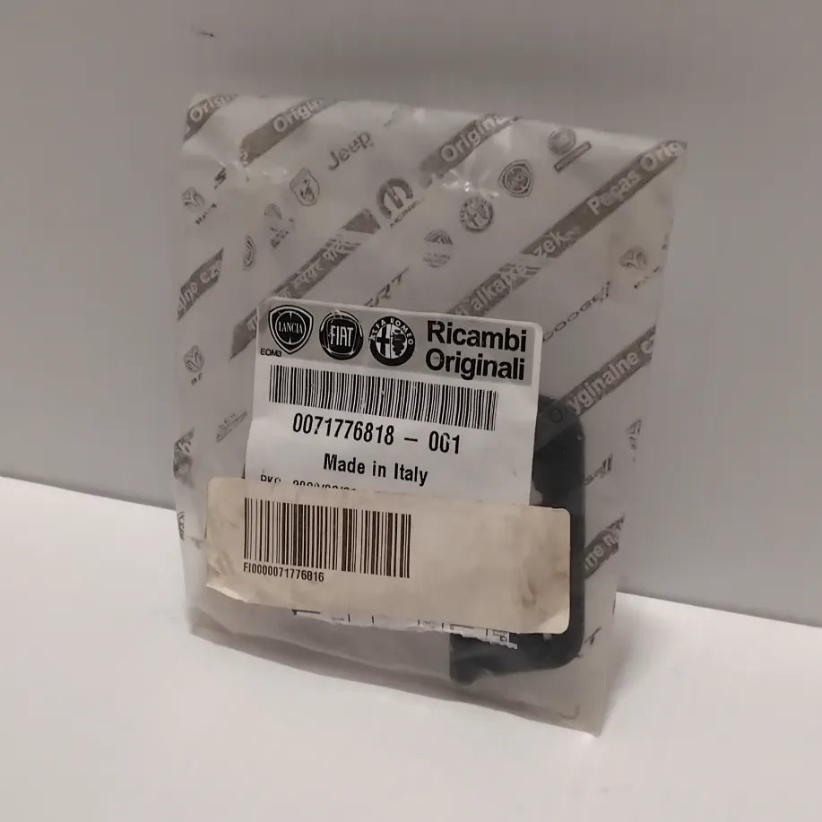 Genuine Rear Parcel Shelf Brackets - Jeep Renegade 2014-2025 | 71776818