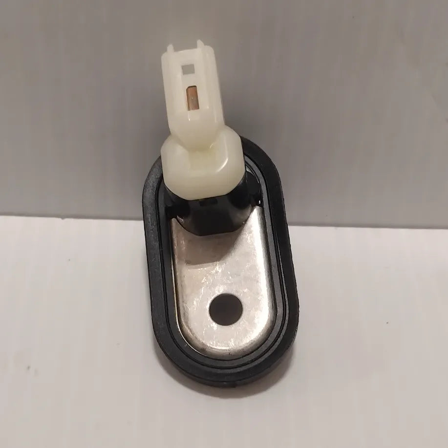 Courtesy Lamp Switch - Lexus GS Phase 3 | 84231-53010