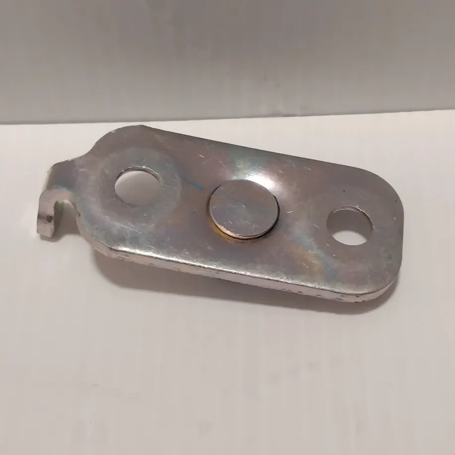Genuine Bonnet Lock Hook - Fiat Fullback 2016-2019 | 6000611618